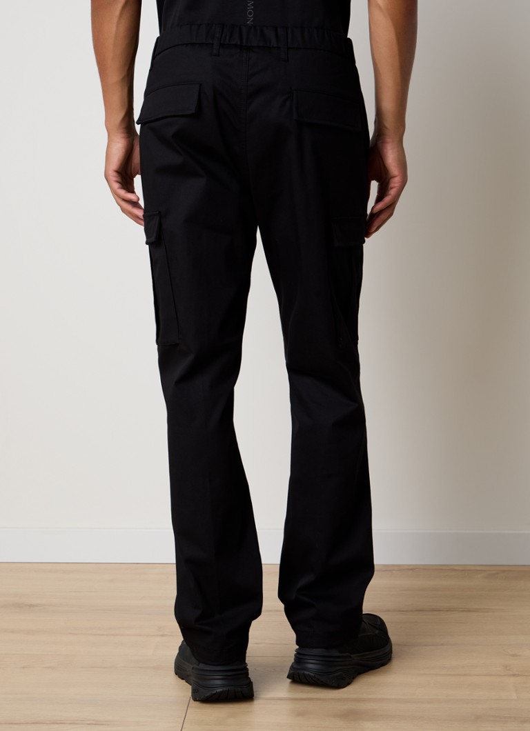 Pantaloni cargo Moncler in gabardine, taglio affusolato, con logo