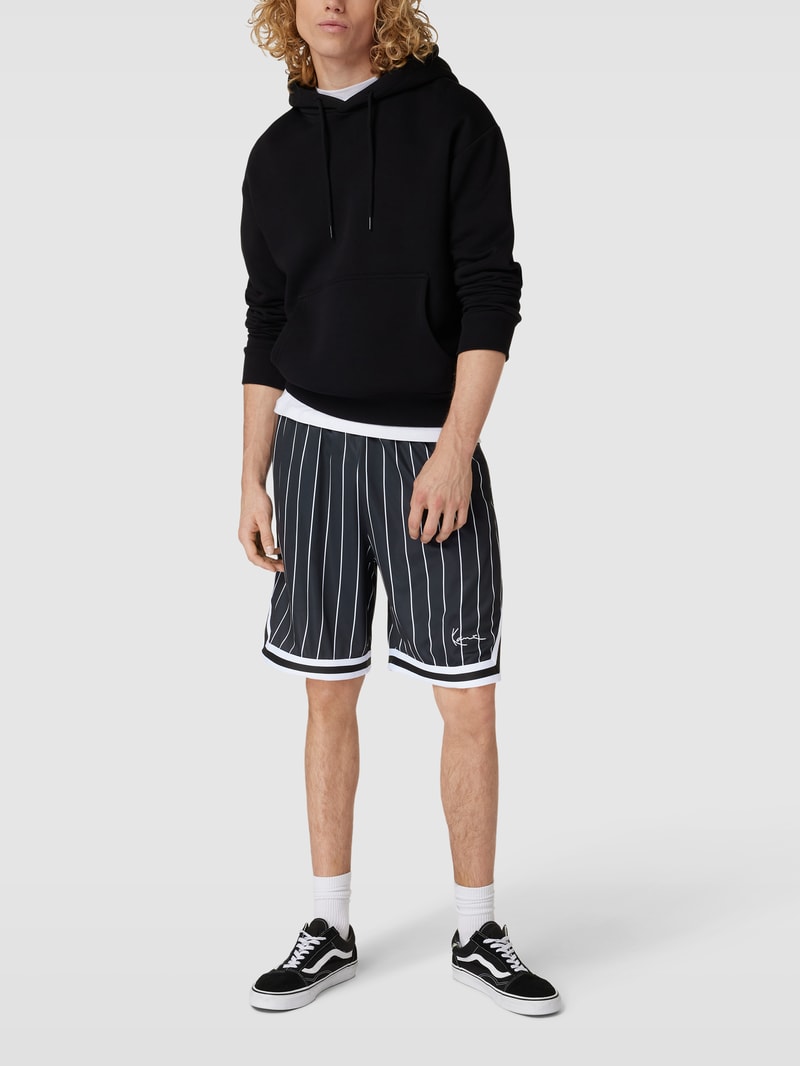 Sweatshorts mit Streifenmuster Modell 'Pipe' in black