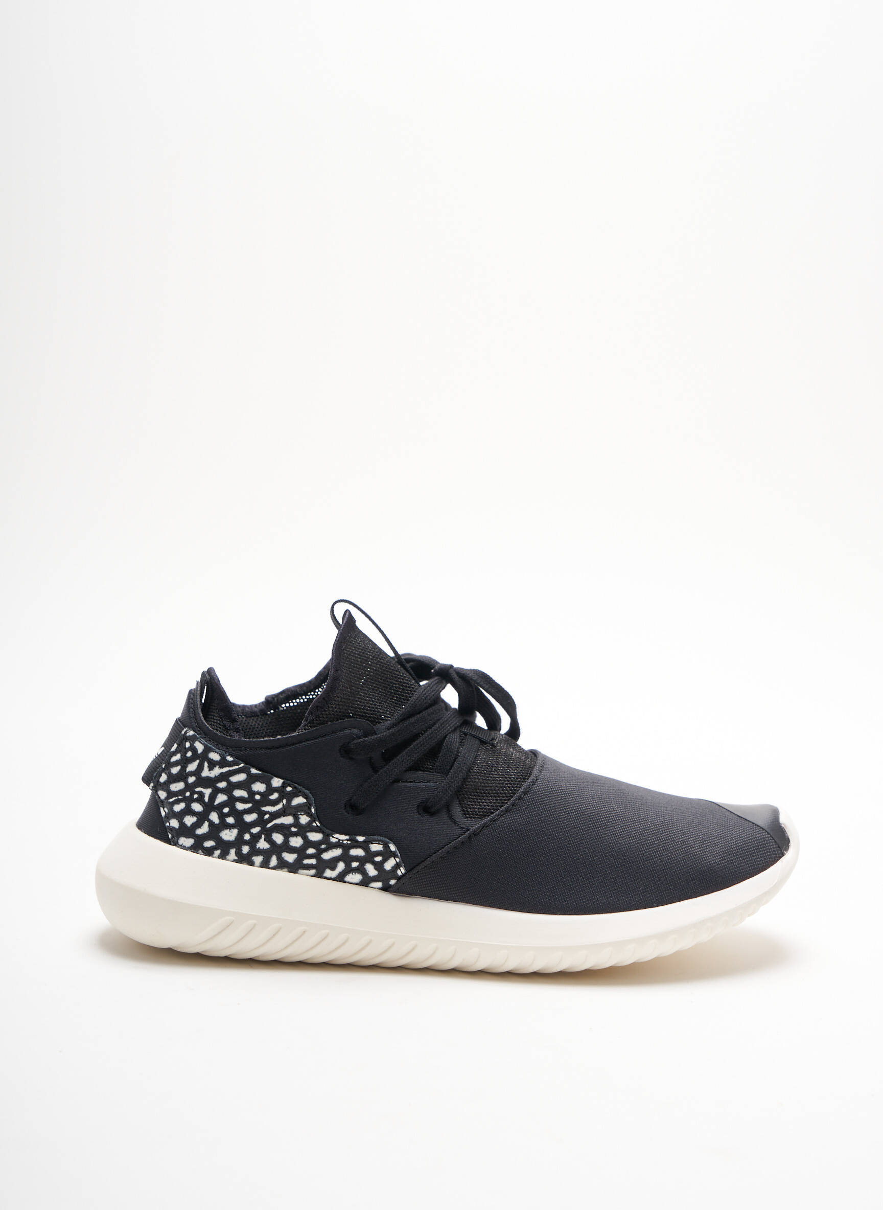 Adidas Baskets Femme couleur noir