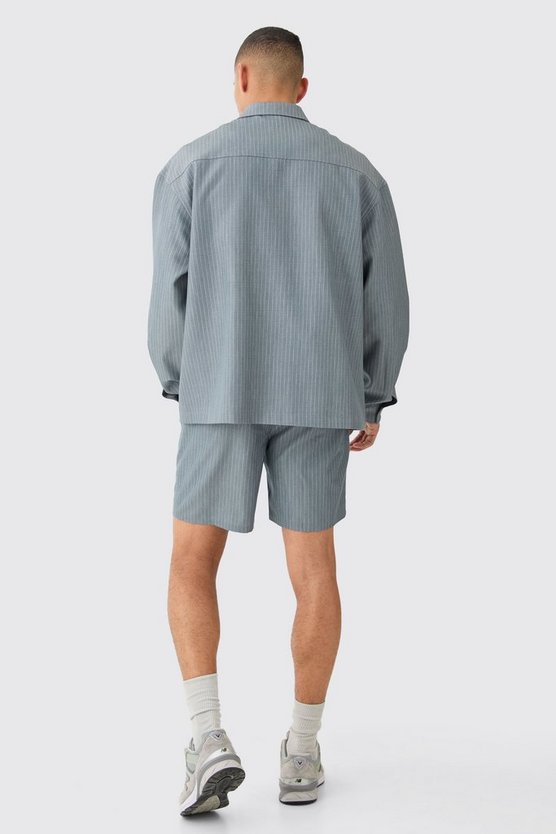 Smarte Nadelstreifen-Shorts