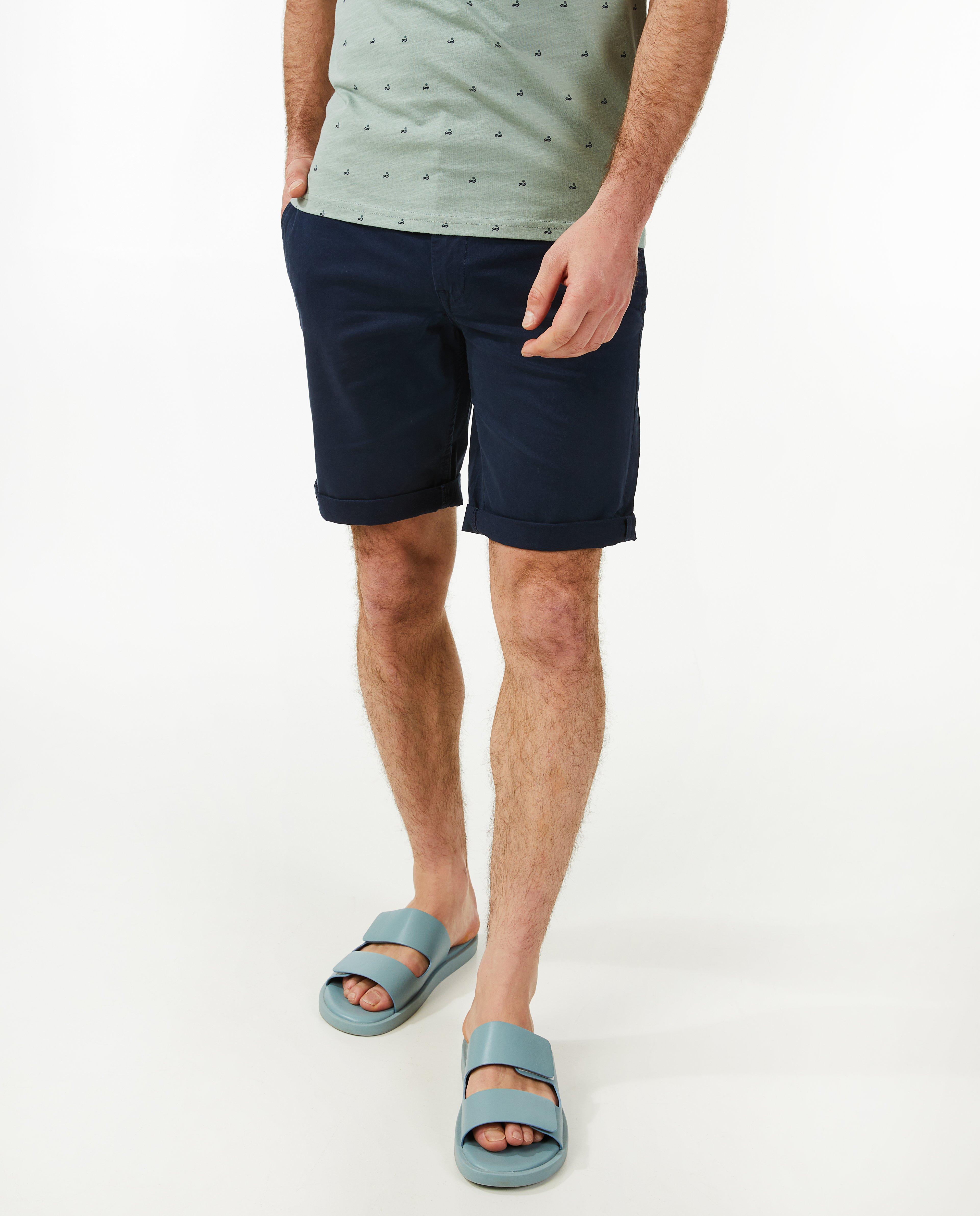 Pantaloni sport Quarterback Bermuda, croială chino standard, albastru închis