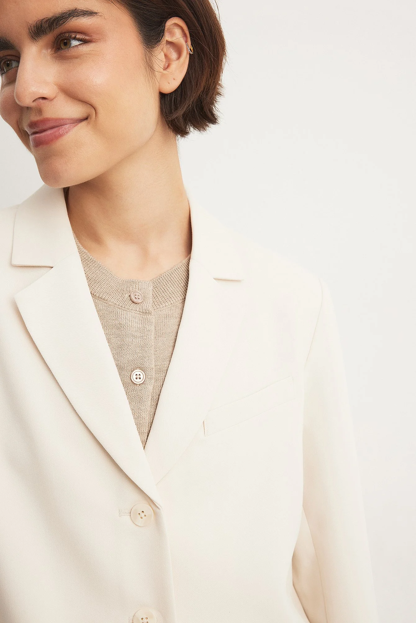 Oversize-Blazer mit drei Knöpfen
