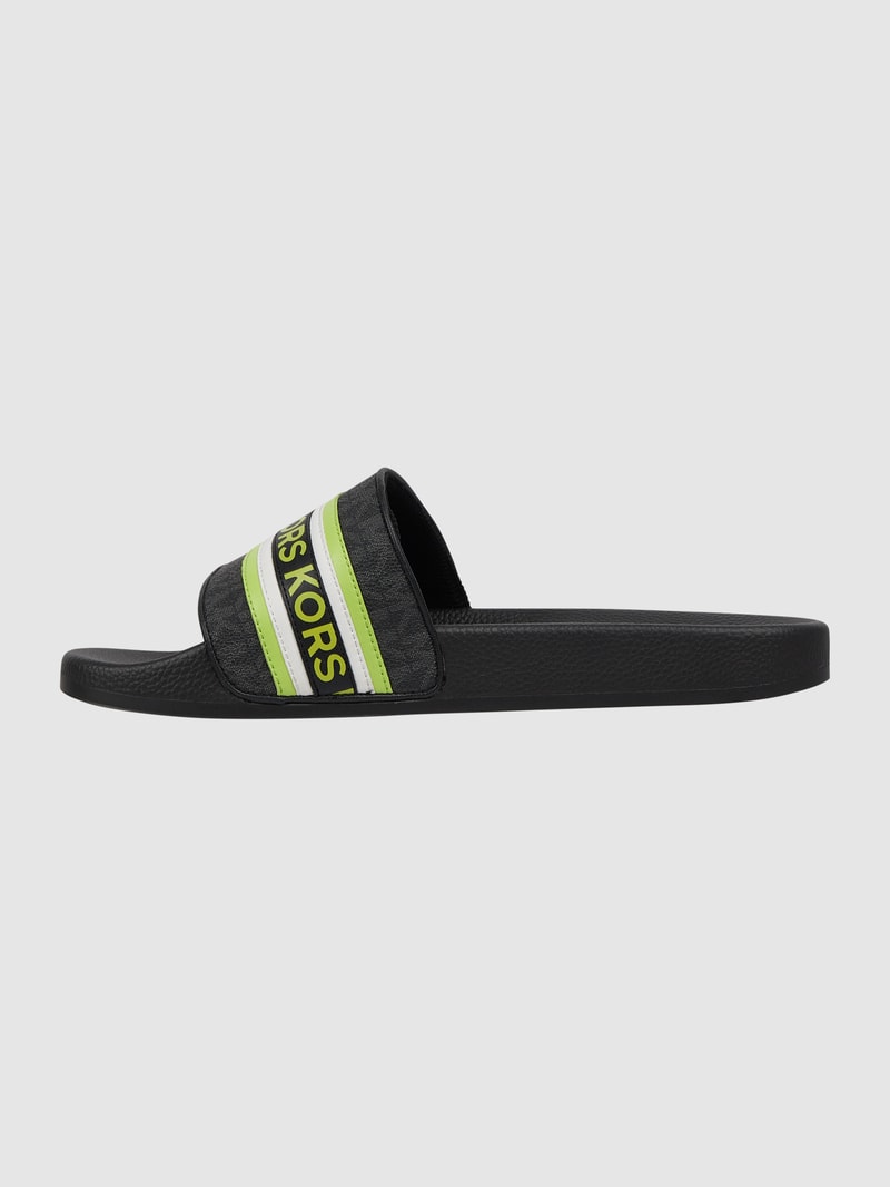 Slides mit Logo-Muster in khaki