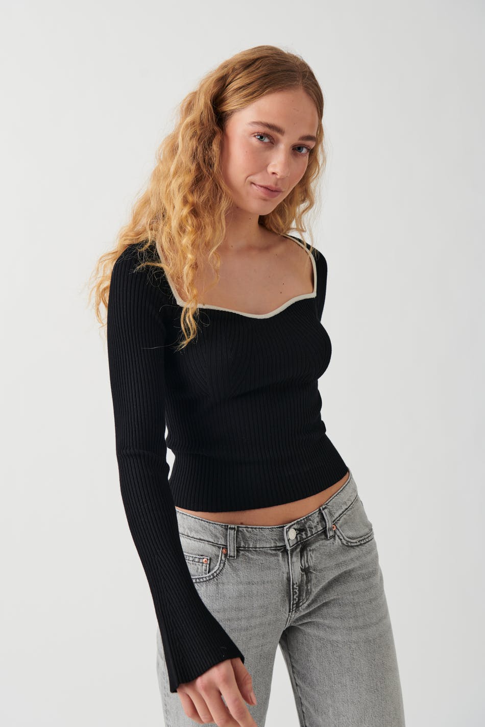 Contrast knitted top