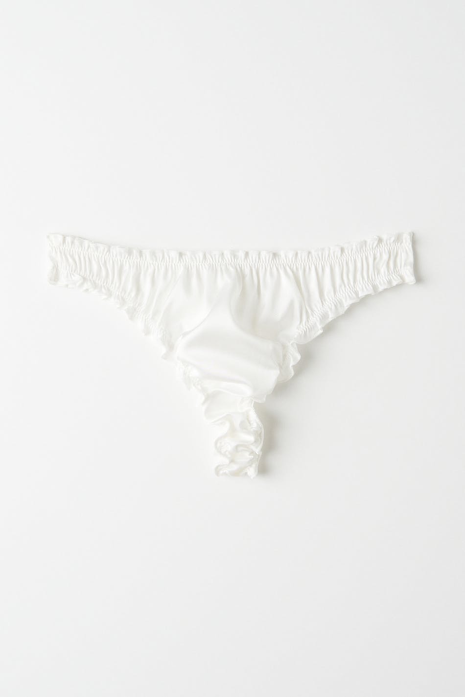 Eva satin string