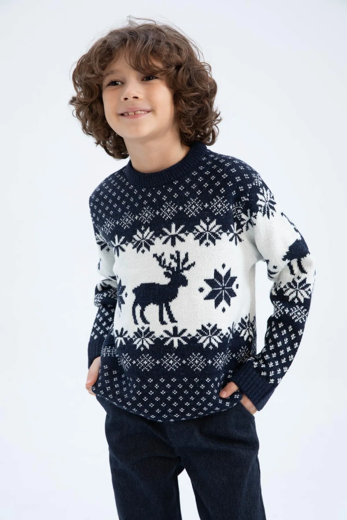 DeFacto  Jungenpullover mit Rundhalsausschnitt und Neujahrsmotiv