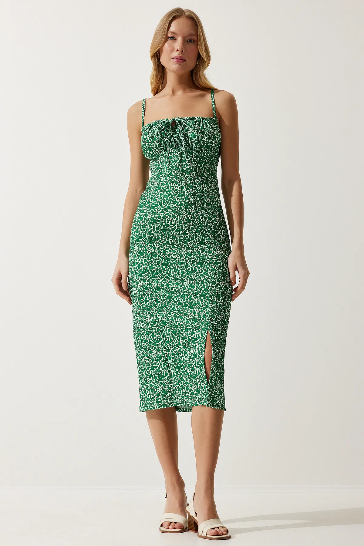 Happiness İstanbul  Kleid - Grün - Bodycon