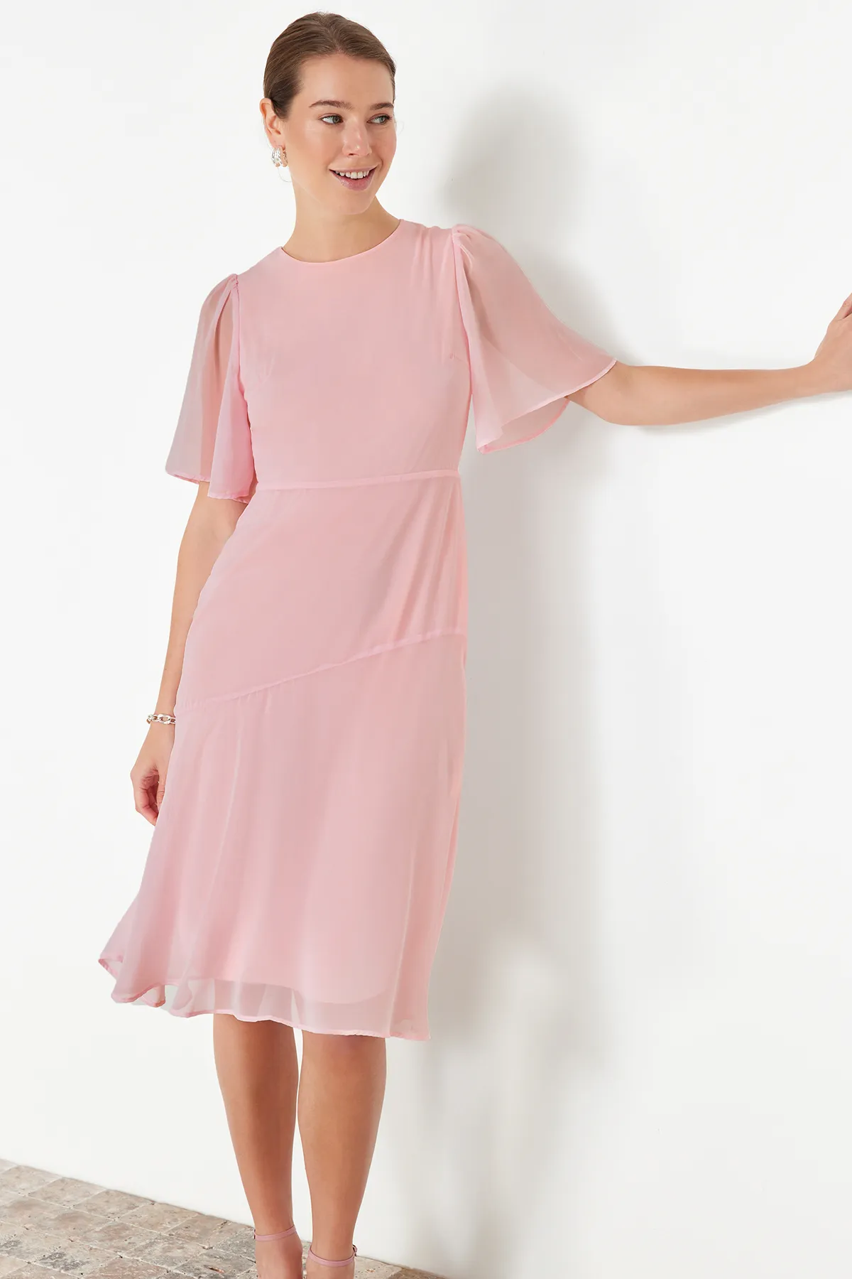 Trendyol Collection  Einfaches Chiffonkleid