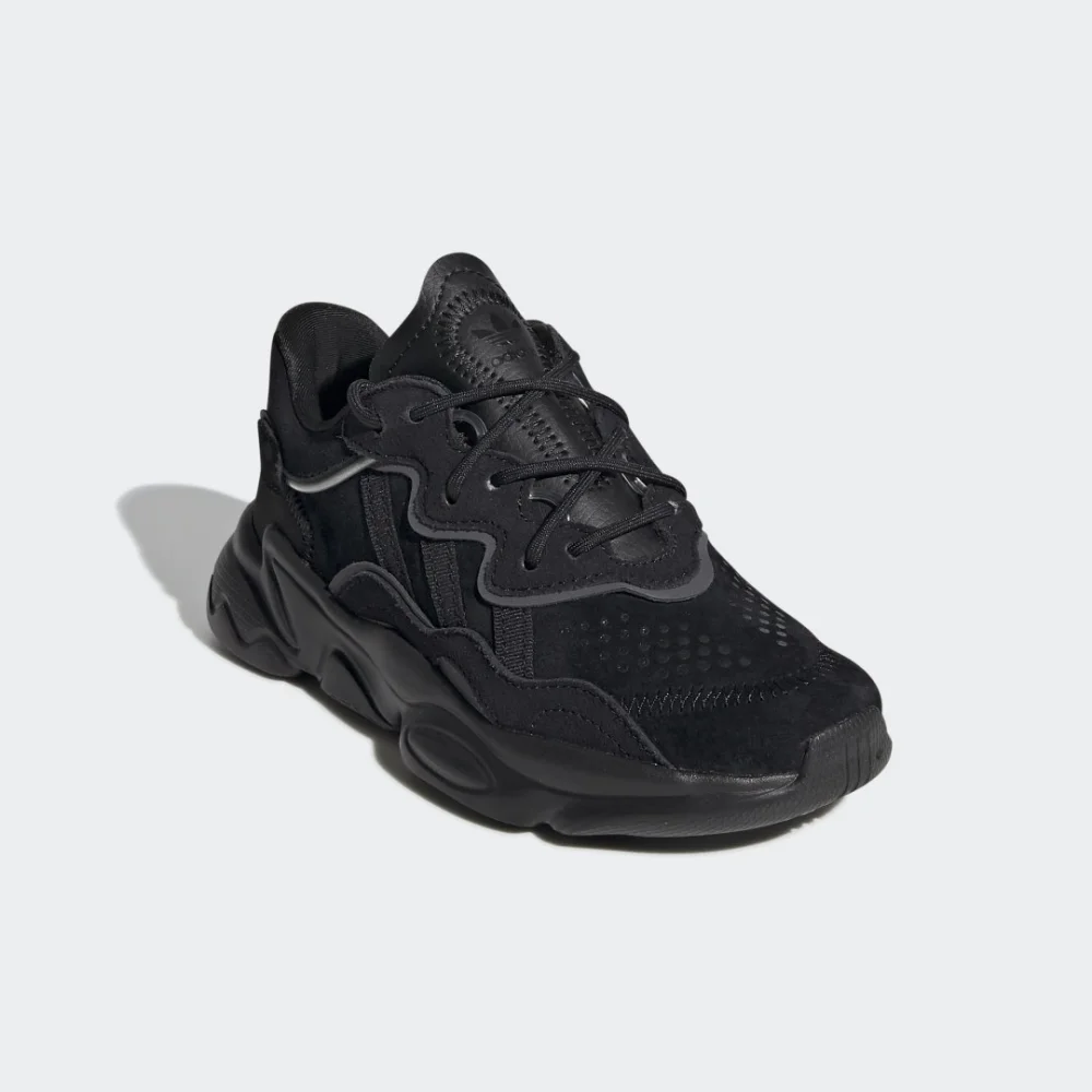 adidas OZWEEGO EF6298 / schwarz