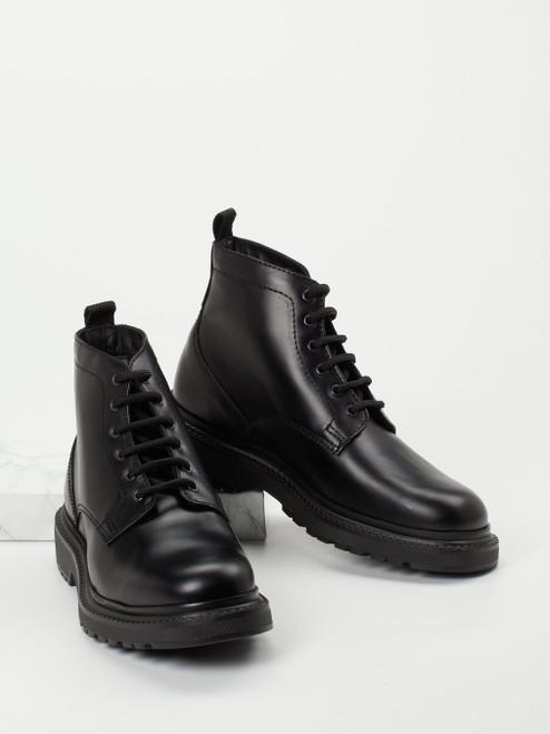 Boots-47010090771 Ralph Harrison