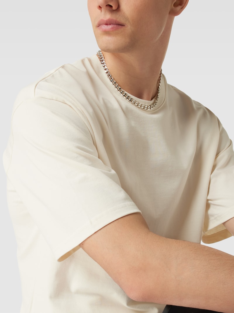 Oversized Fit T-Shirt mit Rundhalsausschnitt in ecru