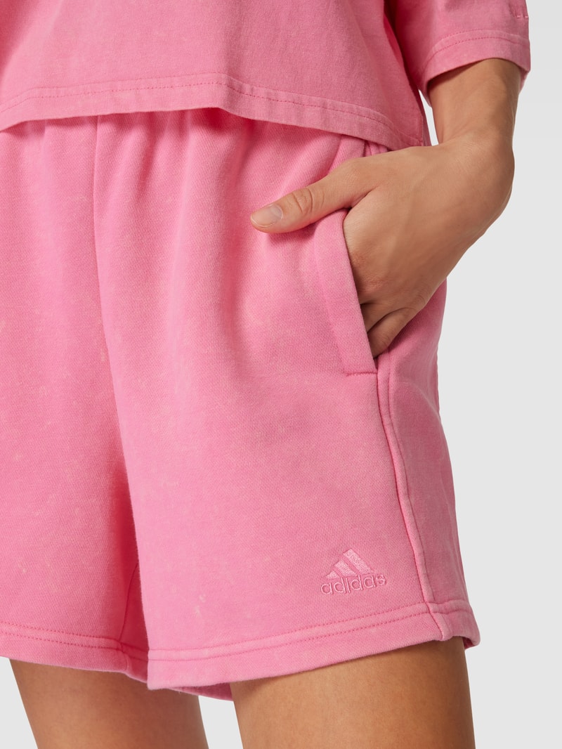 Shorts mit Label-Detail in pink