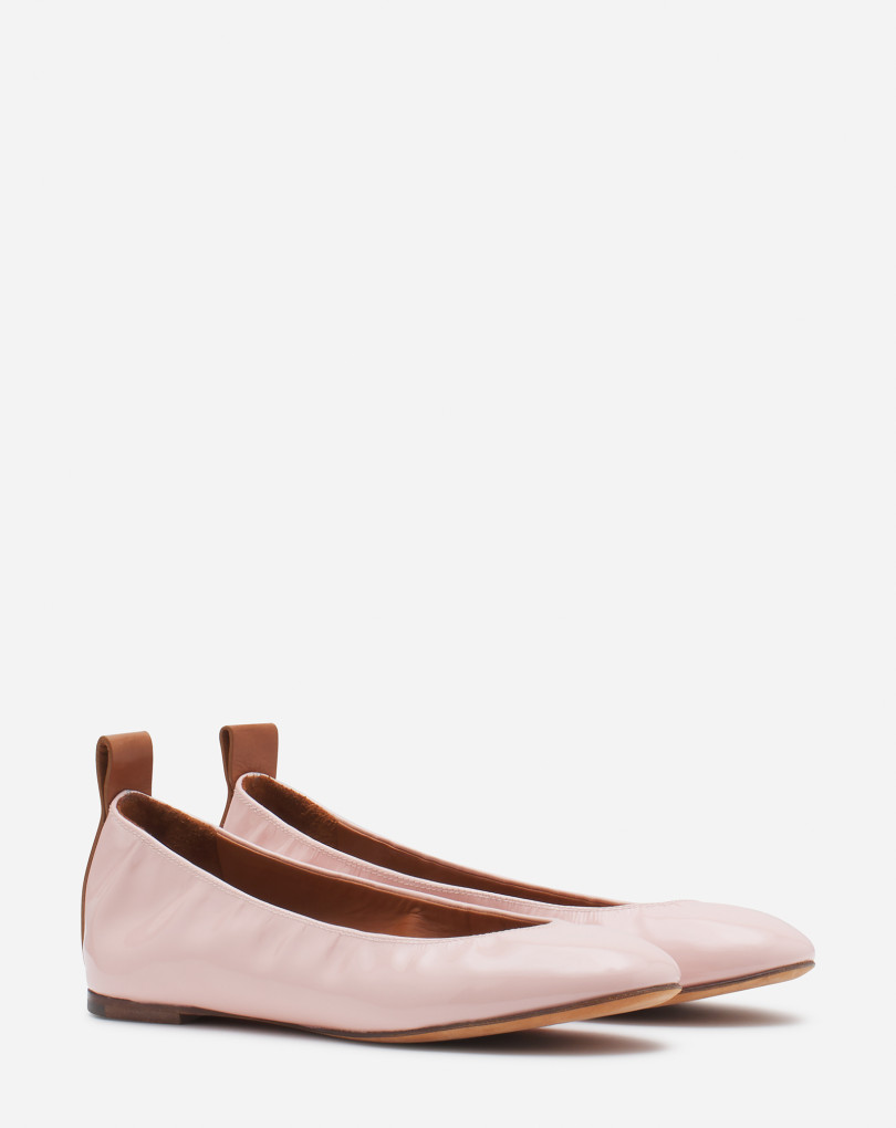 LA BALLERINE EN CUIR BRILLANT