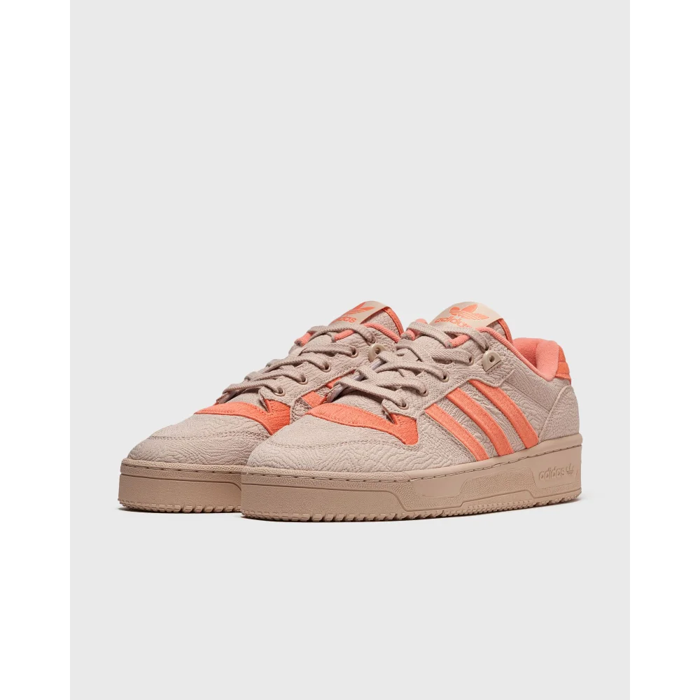 adidas Rivalry Low TR IE1666 / braun