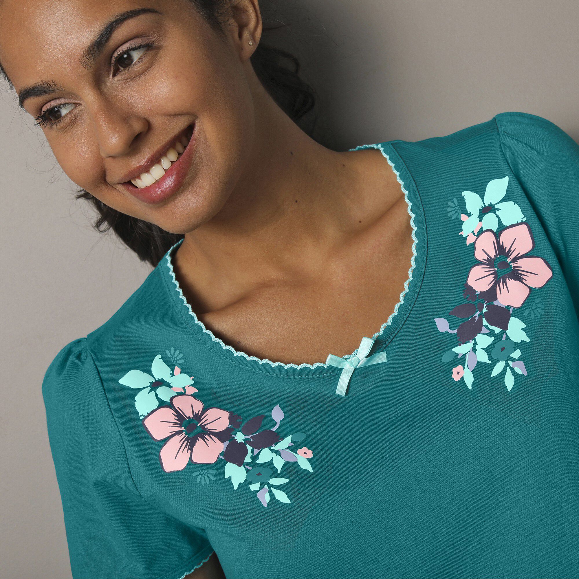 T-shirt encolure imprimée bucolique