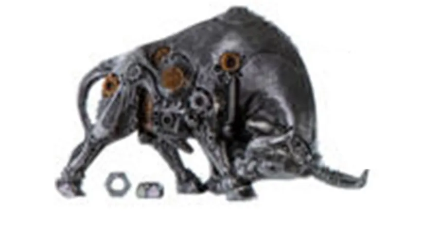 GILDE Skulptur Steampunk Bullflight