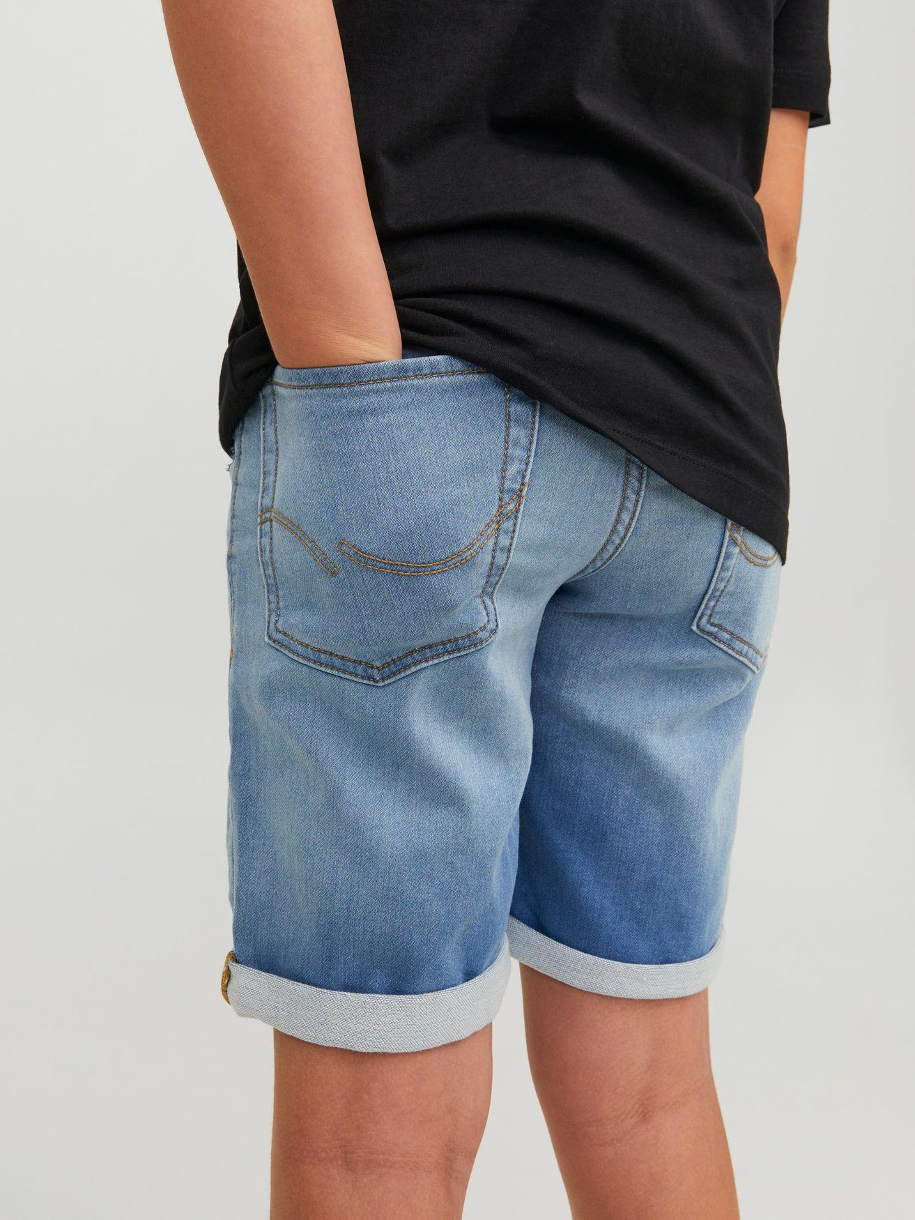 Jack & Jones Shorts Knielange Jeans Shorts JJIRICK 6000 in Blau