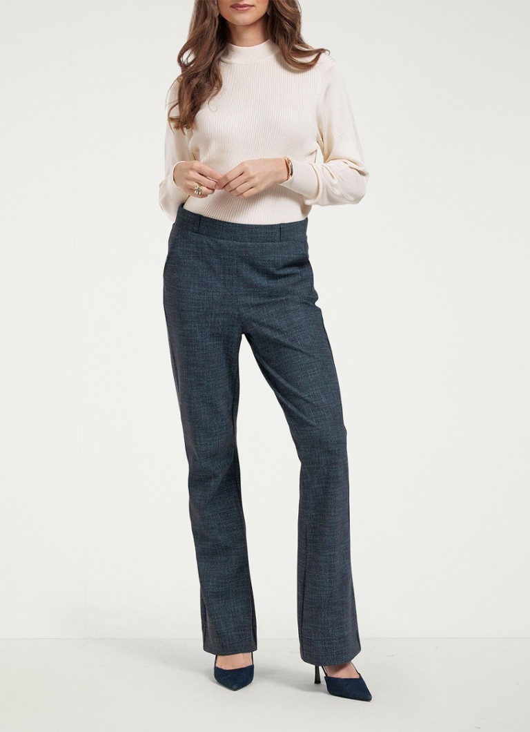 Suéter de malha canelada Nadia da Studio Anneloes com gola redonda.
