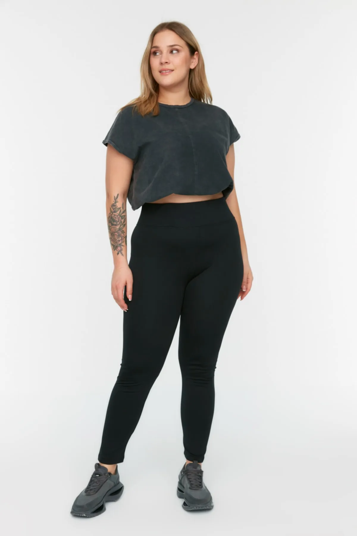 Trendyol Curve  Schwarze Strickstrumpfhose TBSSS22TA0026