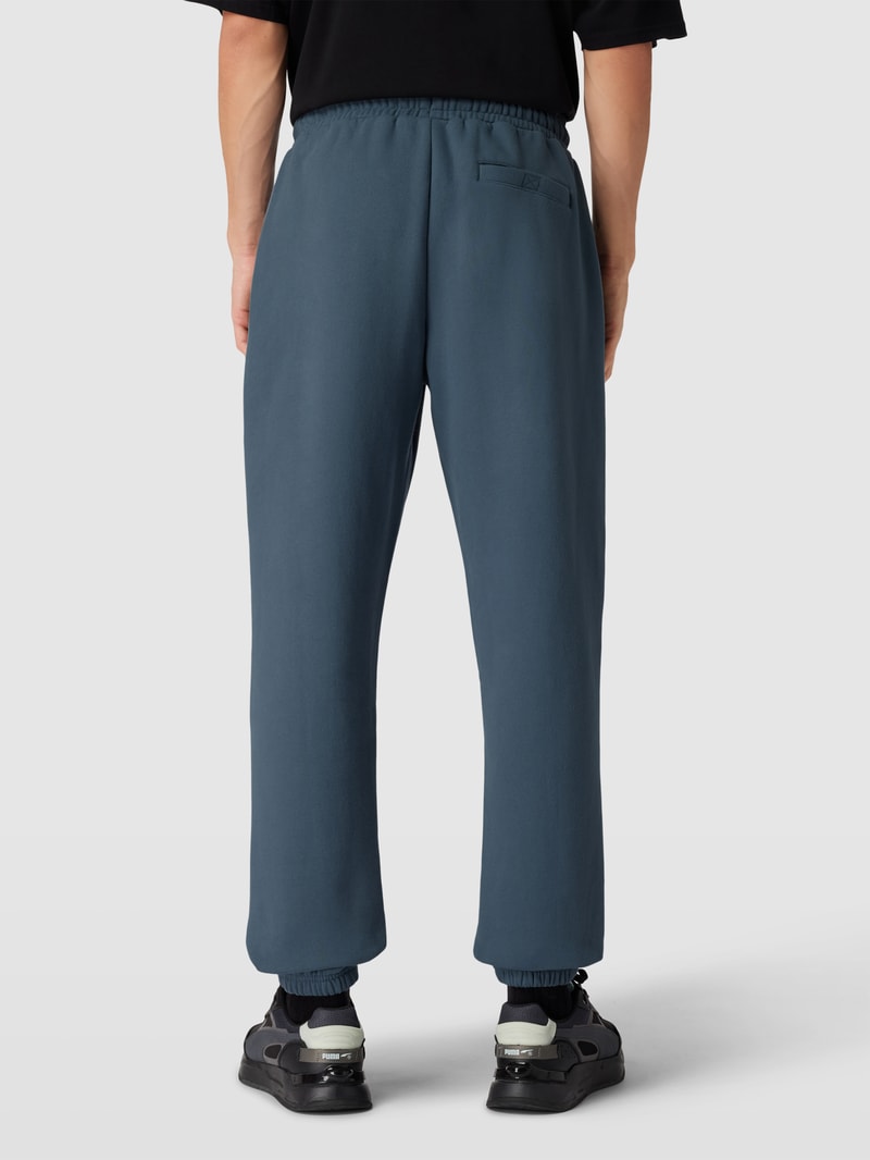 Sweatpants mit elastischem Bund in rauchblau