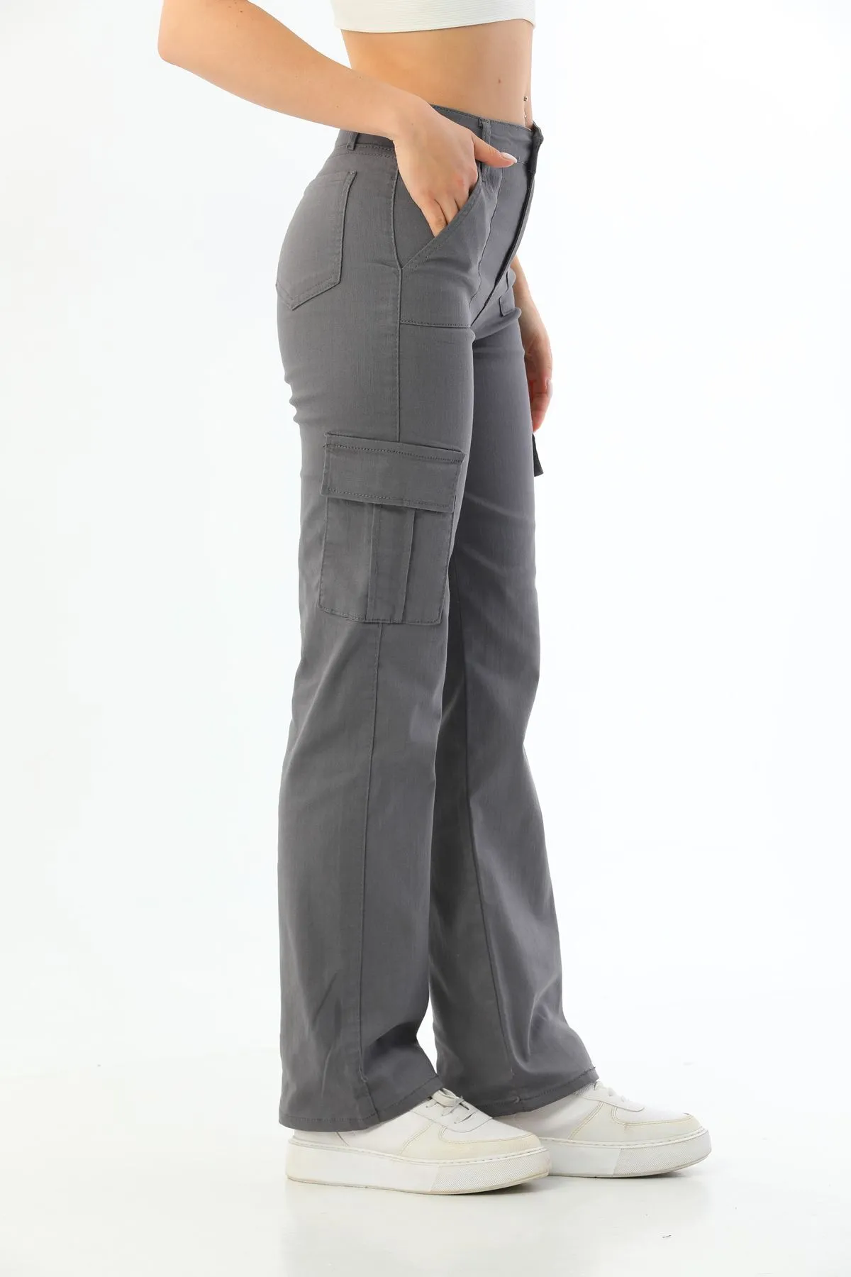 BİKELİFE  Graue Cargo-Hose aus Lycra mit hoher Taille und weitem Bein und Tasche