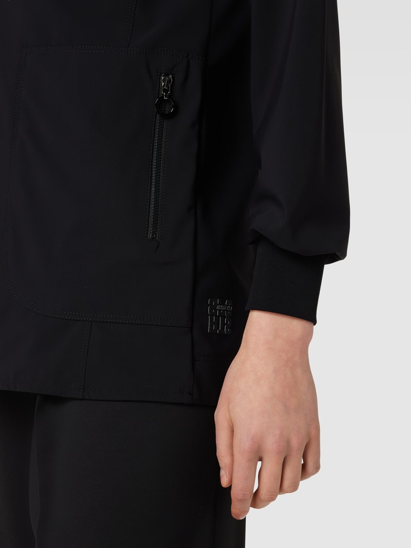 Blazer mit seitlichen Eingrifftaschen in schwarz