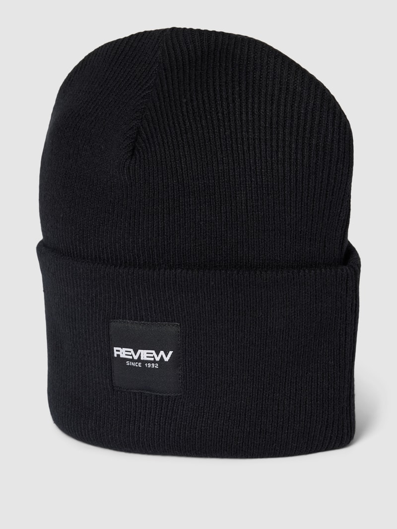 Beanie mit Label-Patch in schwarz