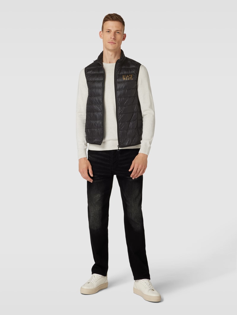 Daunenweste mit Label-Print in schwarz
