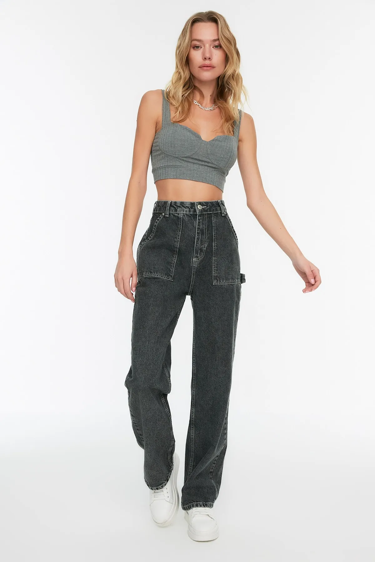 Trendyol Collection  Anthrazitfarbene High-Waist-Jeans mit weitem Bein und Taschendetail TWOAW22JE0595