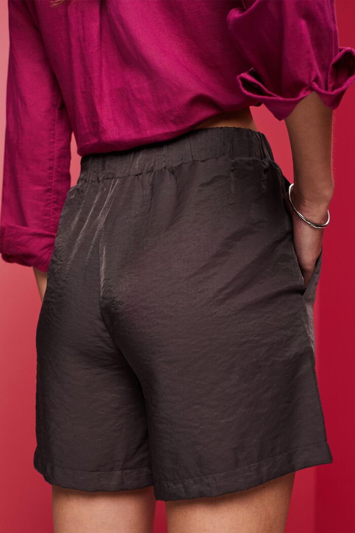 Pull-on-Shorts aus Satin