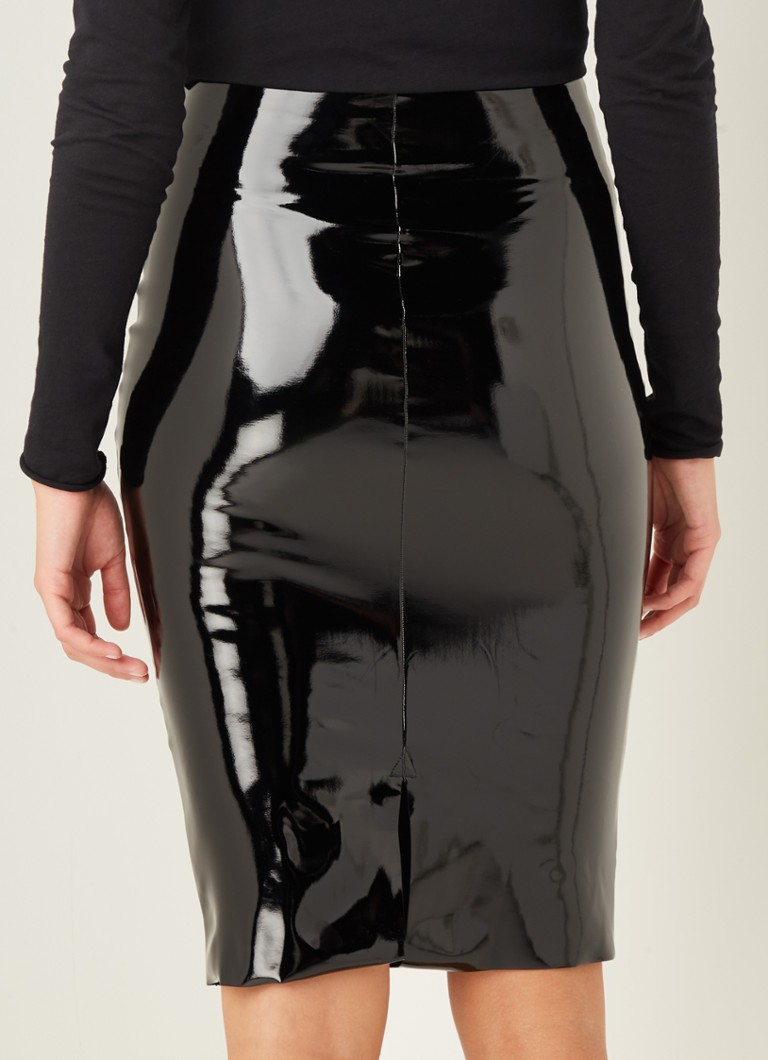 Commando pencil skirt with patent finish and slit
