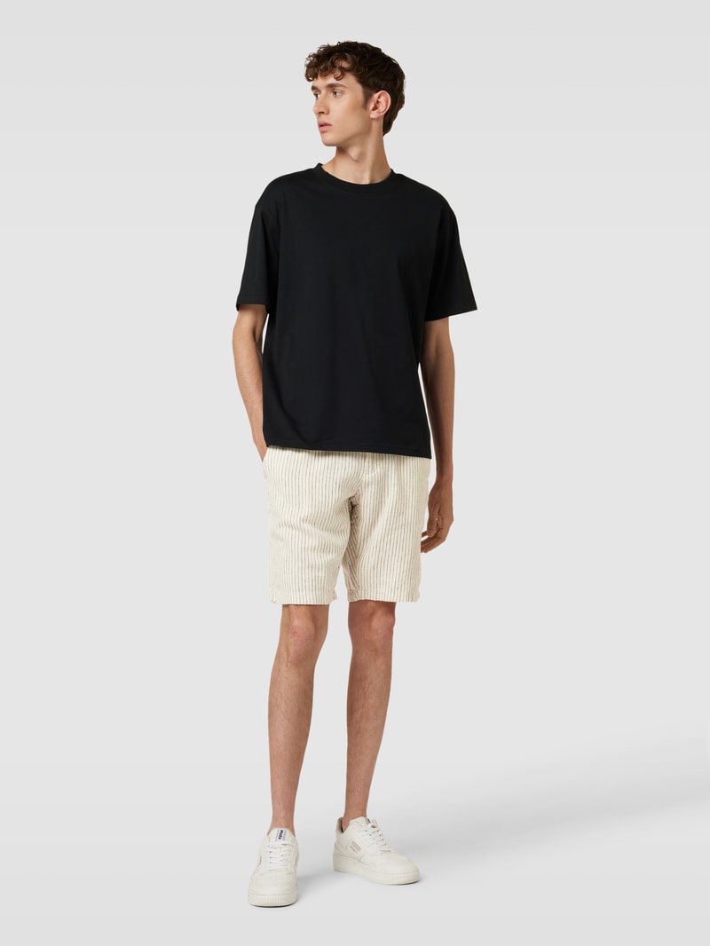 Shorts mit Streifenmuster in offwhite meliert