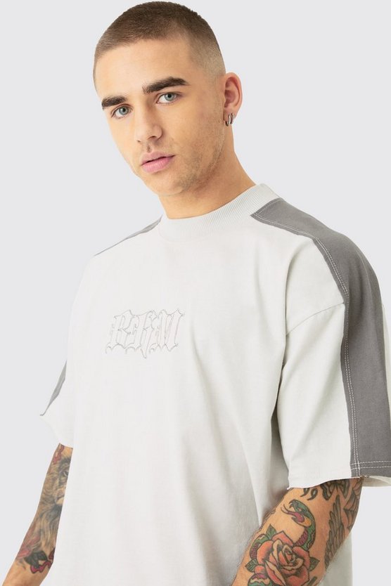 Oversize T-Shirt mit Gothic Bm-Applikation