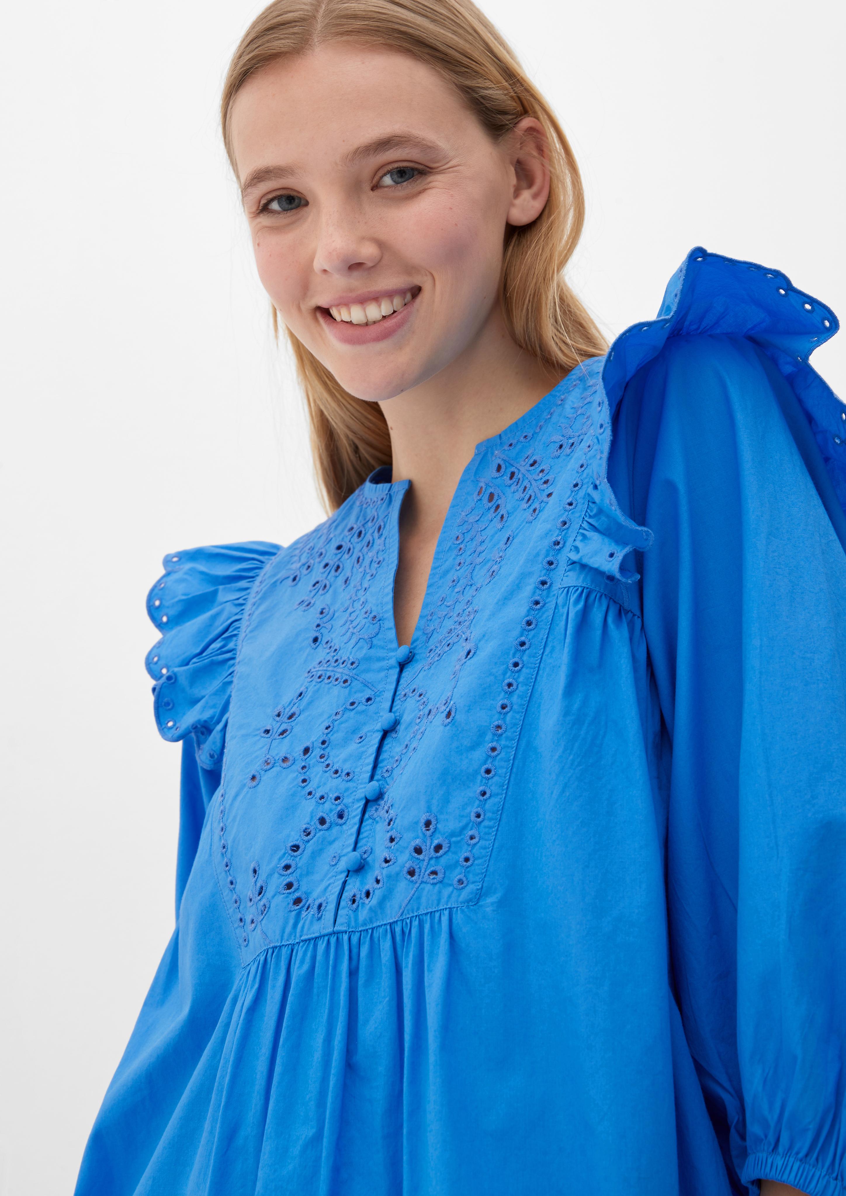 Kleid mit Lochstickerei  2125103-5547