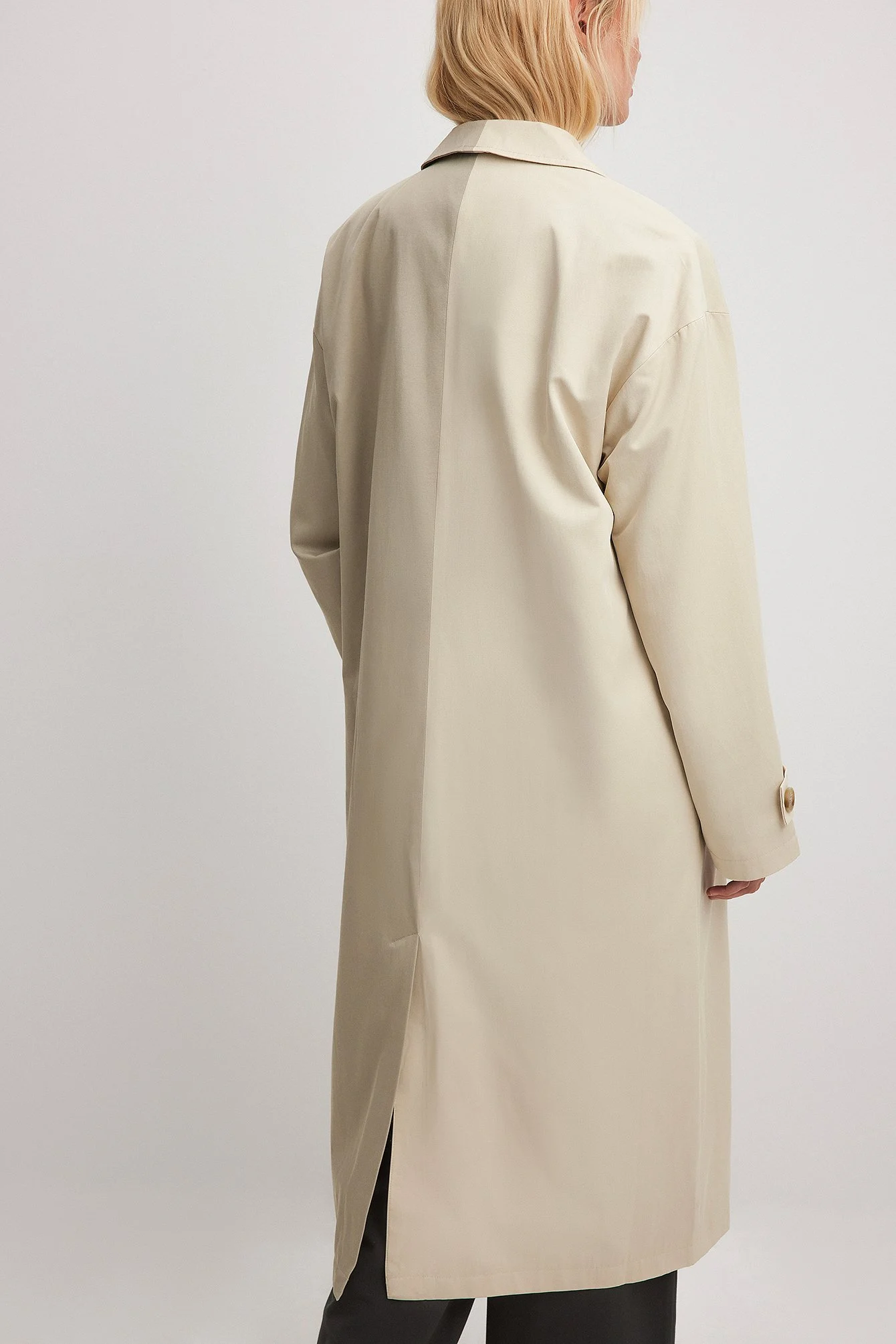 Zweifarbiger Trenchcoat