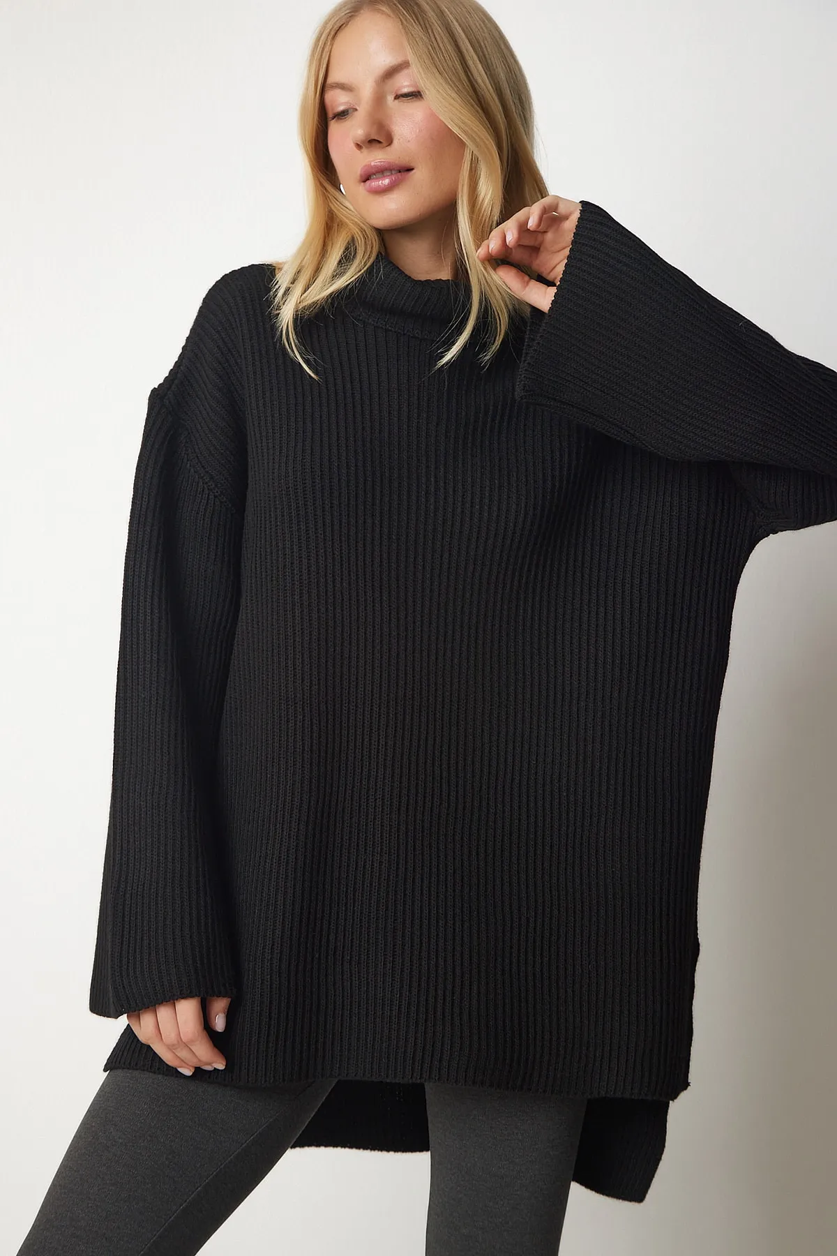 Happiness İstanbul  Schwarzer Rollkragenpullover in Übergröße für Damen YY00164
