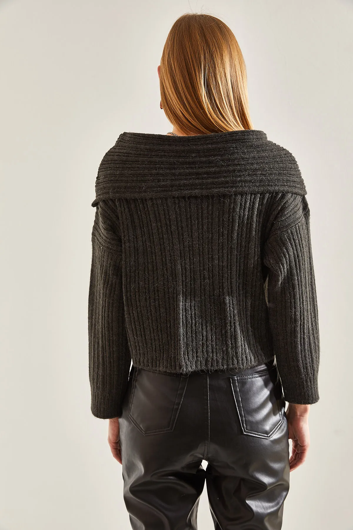 Bianco Lucci  Damenpullover mit Rüschenkragen