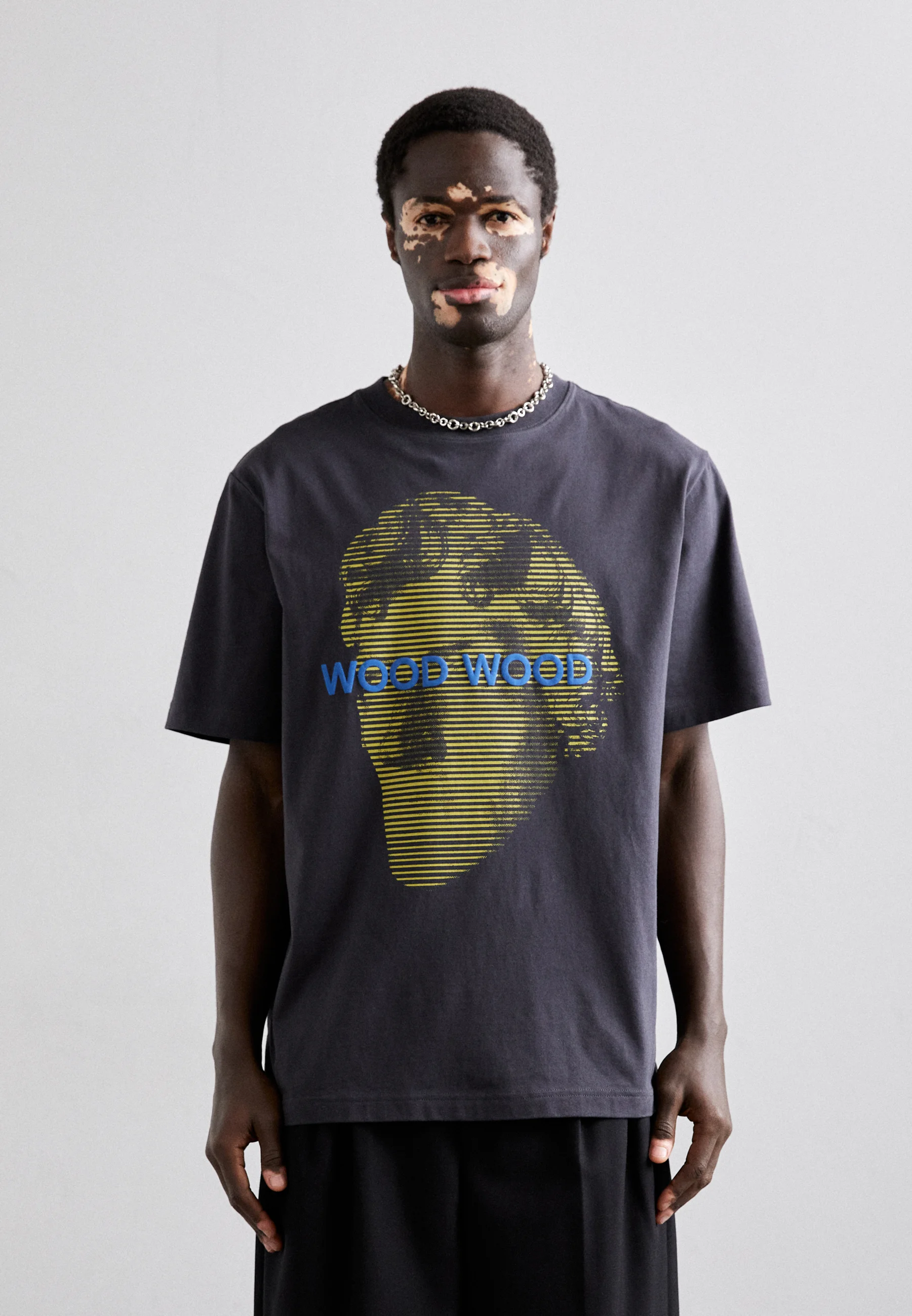 Wood Wood HAIDER STRIPED FACE - Camiseta con estampado