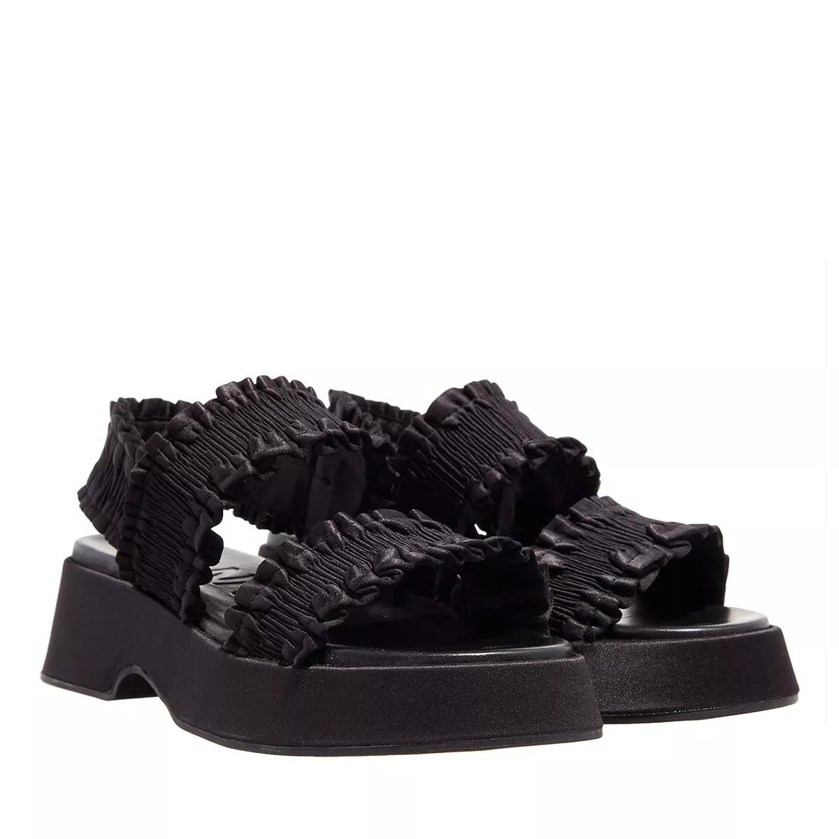 GANNI Plateau Sandalen schwarz Sandale