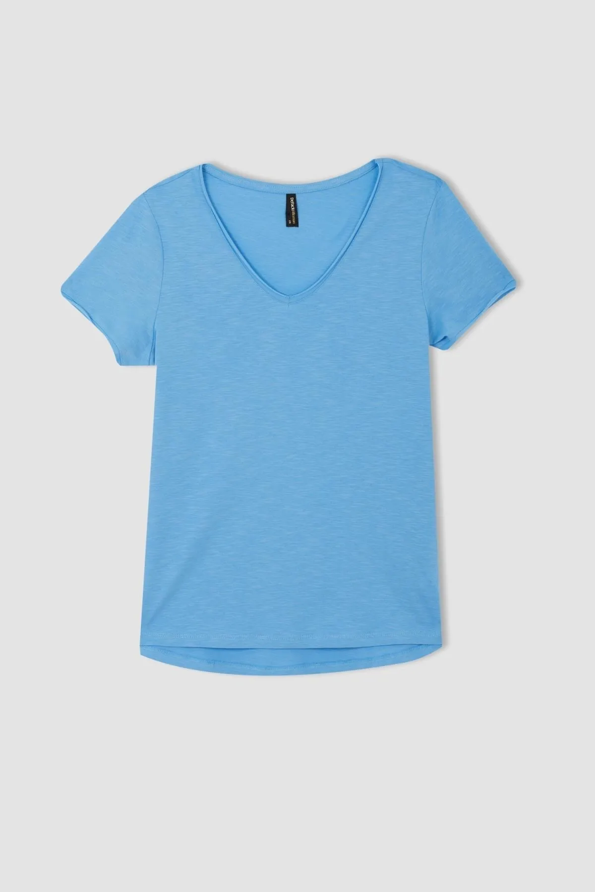 DeFacto  Kurzarm-T-Shirt aus 100 % Baumwolle mit normaler Passform und V-Ausschnitt