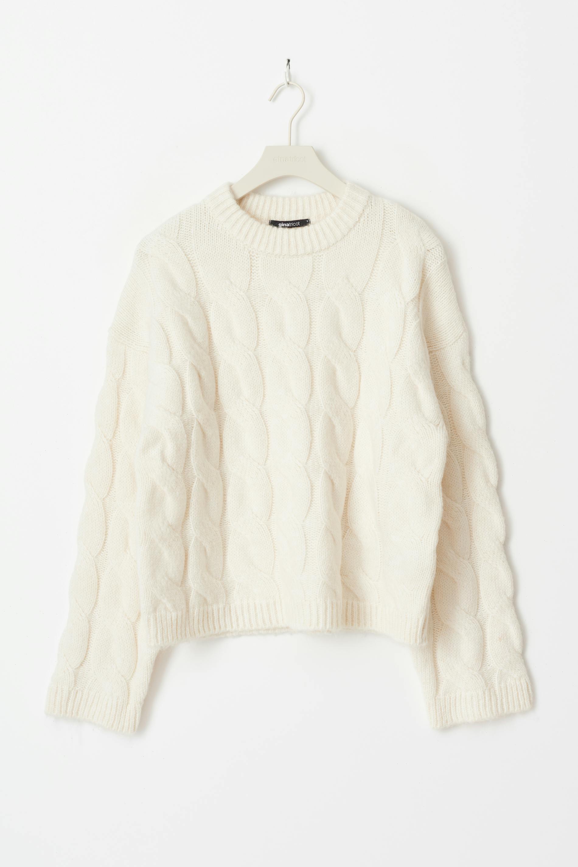 Cable knitted sweater