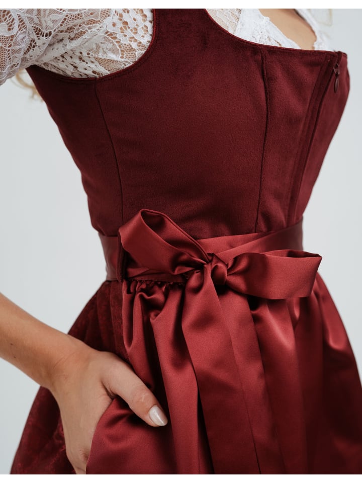 Hofglanz Dirndl in rot günstig kaufen