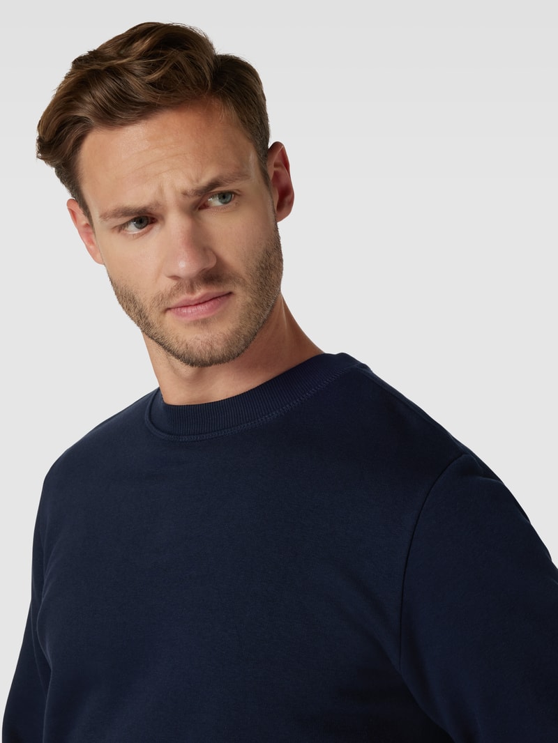 Sweatshirt mit Rundhalsausschnitt Modell 'TILO' in dunkelblau