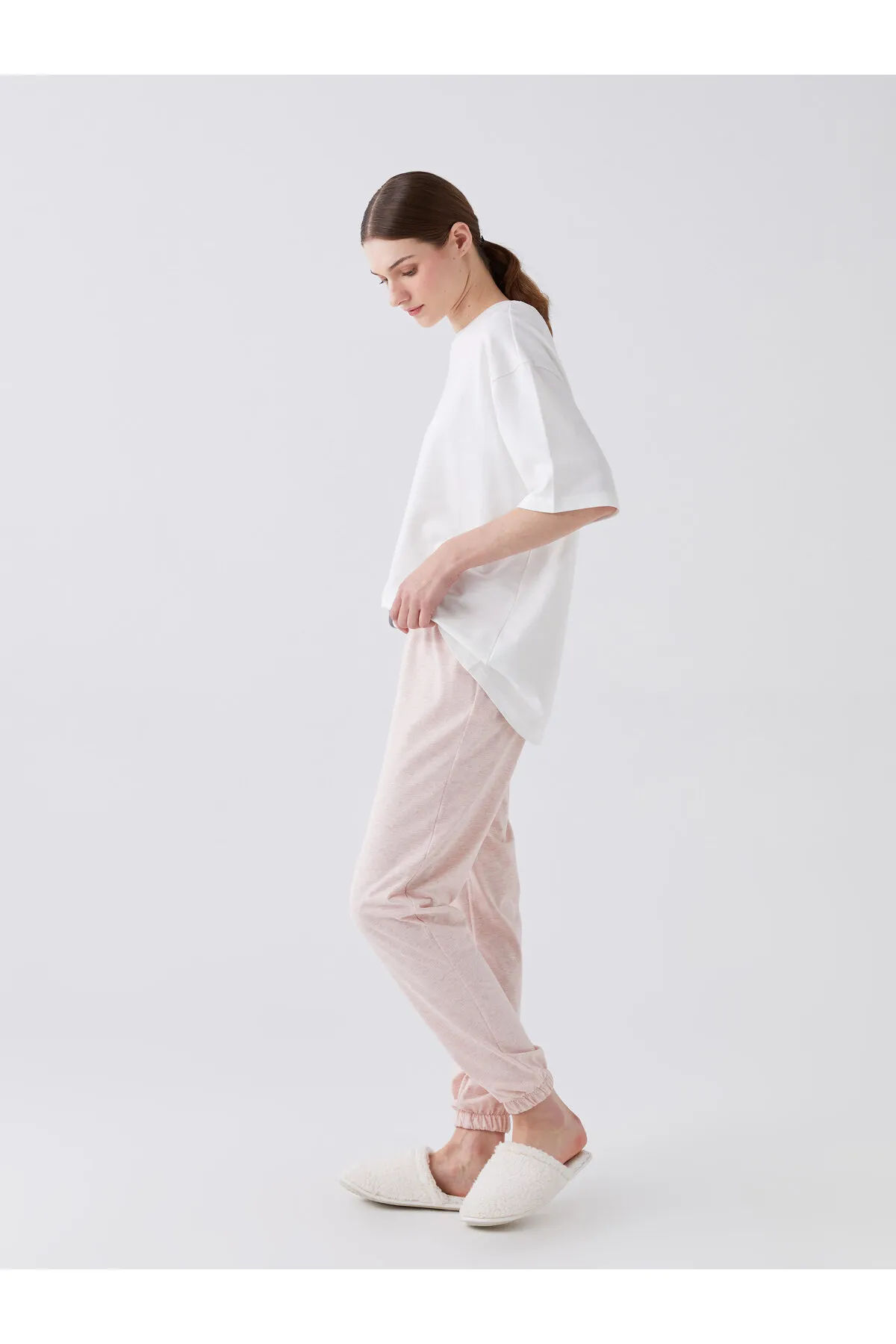 LC Waikiki  Einfarbige Jogger-Pyjamahose für Damen mit elastischem Bund
