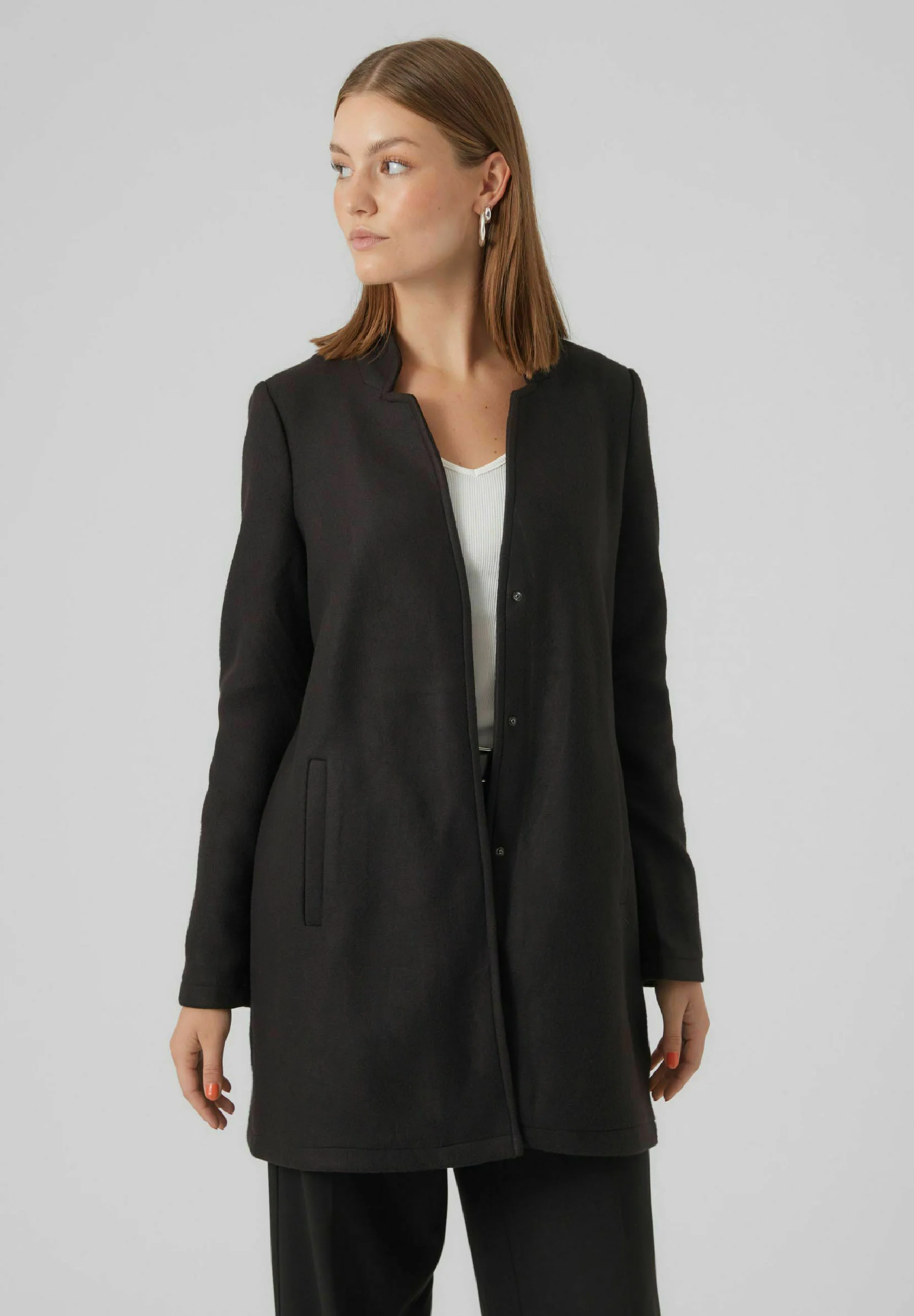 Abrigo corto Vero Moda