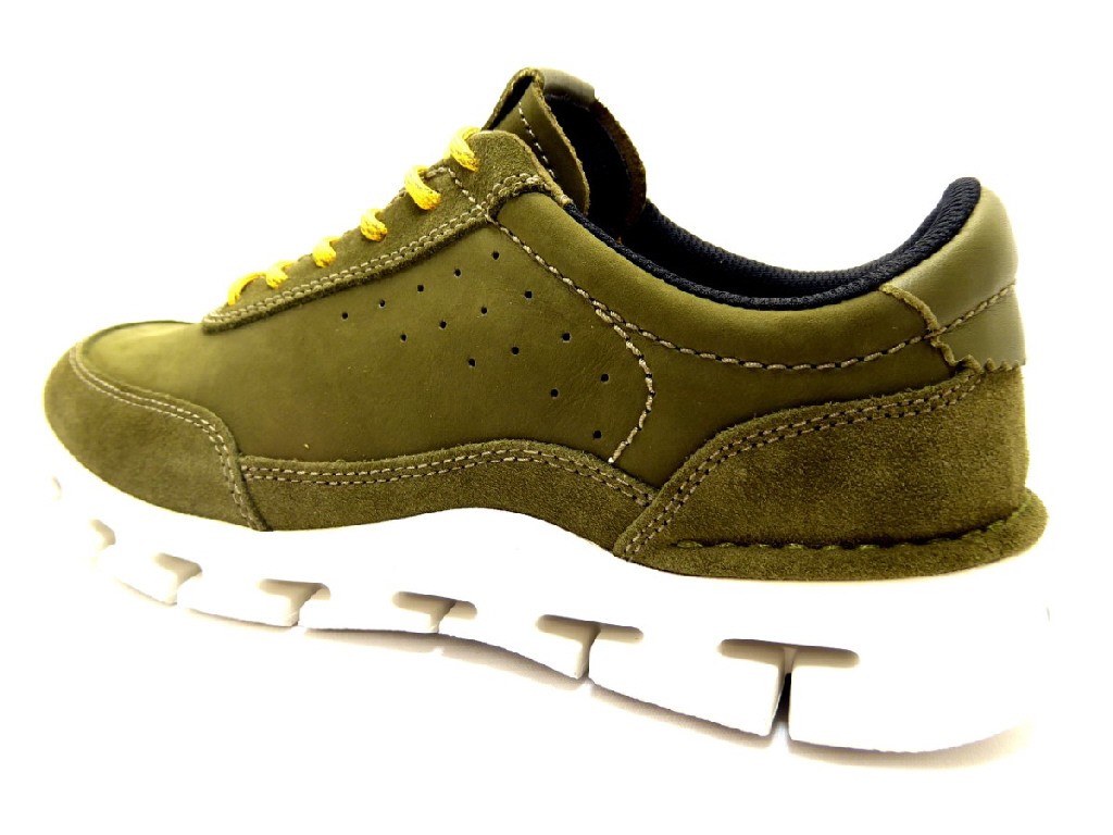 CLARKS Freizeit Schnürer khaki