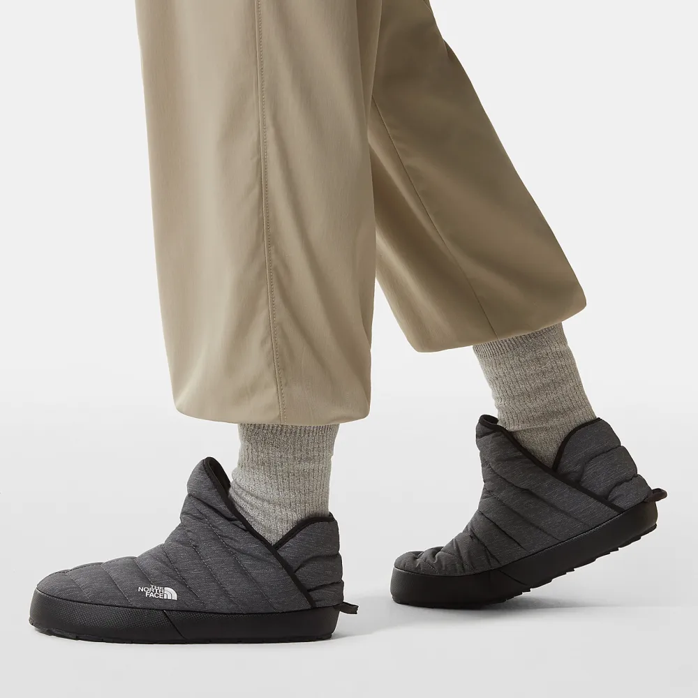 The North Face ThermoBall Traction NF0A331H411 / grau