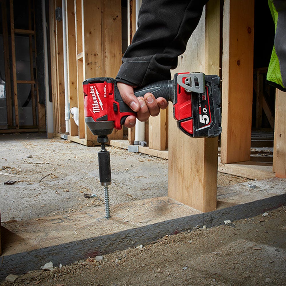 MILWAUKEE 18V Fuel™ 1/4" Hex Impact Driver Skin M18FID2-0