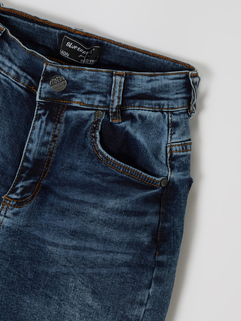Loose Fit Jeans mit Stretch-Anteil in jeans
