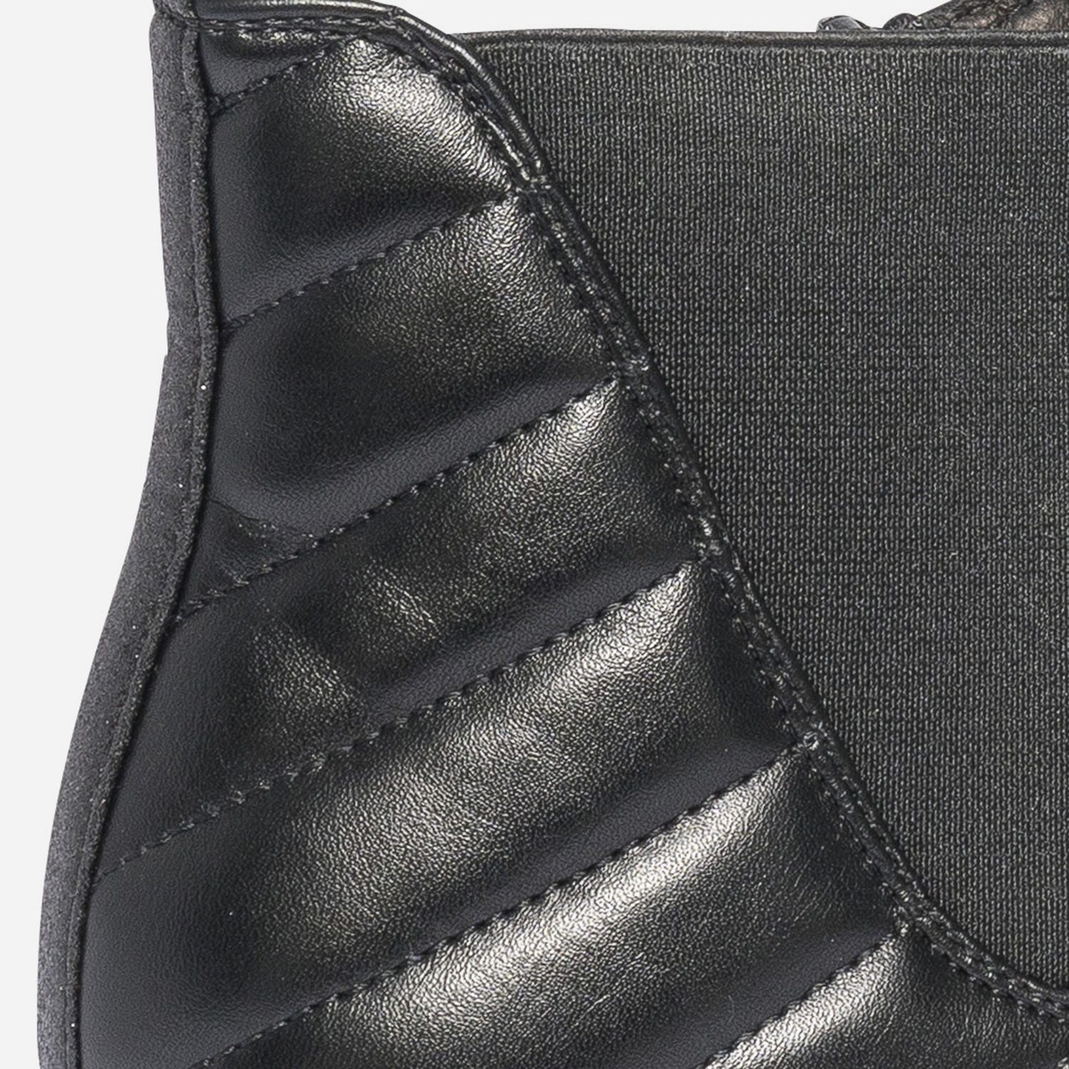Boots noirs effet matelassés